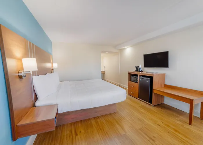 Dunes Inn & Suites - Tybee Island
